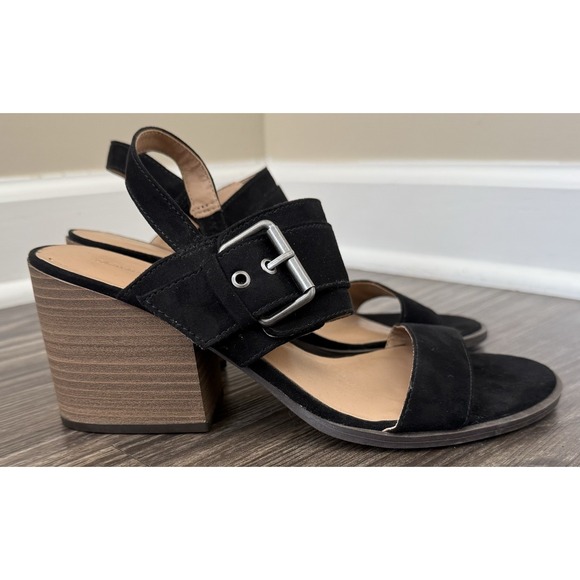 Universal Thread Shoes - SOLD
 Girl Block Heel Sandals Open Toe Slingback‎ Minimalist Chic 8.5 Goth